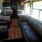 Entreprises 9 image NATIONAL MOTOR COACH travel & tourism dans Calgary AB