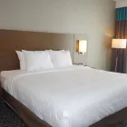 Entreprises 3 image PARK INN BY RADISSON BRAMPTON, ON travel & tourism dans Brampton ON