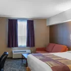 Business 37 image QUALITY HOTEL & SUITES travel & tourism in Gander NL