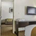 Business 10 image QUALITY HOTEL travel & tourism in Burlington ON