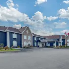 Business 20 image QUALITY INN & SUITES travel & tourism in Oakville ON