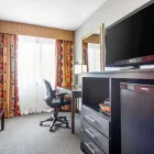 Entreprises 5 image QUALITY INN & SUITES travel & tourism dans Mississauga ON