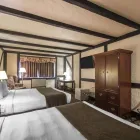 Entreprises 15 image QUALITY INN WADDLING DOG travel & tourism dans Saanichton BC