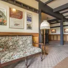 Entreprises 21 image QUALITY INN WADDLING DOG travel & tourism dans Saanichton BC