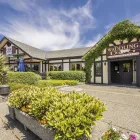 Entreprises 25 image QUALITY INN WADDLING DOG travel & tourism dans Saanichton BC