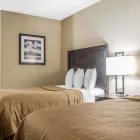 Entreprises 10 image QUALITY INN travel & tourism dans Barrie ON