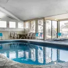 Entreprises 32 image QUALITY INN travel & tourism dans Barrie ON