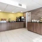 Entreprises 21 image QUALITY SUITES travel & tourism dans Québec QC