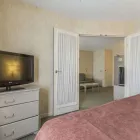 Business 18 image QUALITY SUITES travel & tourism in Laval QC