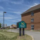 Business 5 image QUALITY SUITES travel & tourism in Laval QC