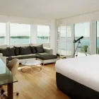 Business 14 image RADISSON BLU TORONTO DOWNTOWN travel & tourism in Toronto ON