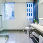 Entreprises 4 image RENAISSANCE MONTREAL DOWNTOWN HOTEL Wedding Venues dans Montréal QC