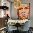 Entreprises 9 image RENAISSANCE MONTREAL DOWNTOWN HOTEL Wedding Venues dans Montréal QC