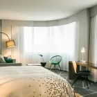 Entreprises 10 image RENAISSANCE MONTREAL DOWNTOWN HOTEL Wedding Venues dans Montréal QC
