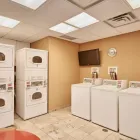 Entreprises 2 image RESIDENCE INN BY MARRIOTT VANCOUVER DOWNTOWN travel & tourism dans Vancouver BC