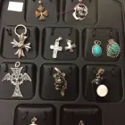 Entreprises 11 image RINGS & THINGS Shopping dans Winnipeg MB