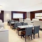 Entreprises 11 image SHERATON MONTREAL AIRPORT HOTEL Wedding Venues dans Montréal QC