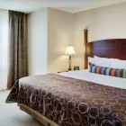 Entreprises 15 image STAYBRIDGE SUITES OAKVILLE-BURLINGTON Wedding Venues dans Oakville ON