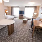 Entreprises 32 image STAYBRIDGE SUITES RED DEER NORTH Wedding Venues dans Red Deer AB