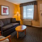 Entreprises 20 image SURESTAY HOTEL BY BEST WESTERN NORTH VANCOUVER CAPILANO travel & tourism dans North Vancouver BC