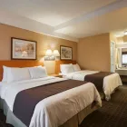 Entreprises 21 image SURESTAY HOTEL BY BEST WESTERN NORTH VANCOUVER CAPILANO travel & tourism dans North Vancouver BC
