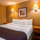Entreprises 4 image SURESTAY HOTEL BY BEST WESTERN NORTH VANCOUVER CAPILANO travel & tourism dans North Vancouver BC