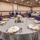 Entreprises 1 image SURESTAY PLUS HOTEL BY BEST WESTERN SEVEN OAKS travel & tourism dans Regina SK