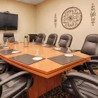 Entreprises 24 image SURESTAY PLUS HOTEL BY BEST WESTERN SEVEN OAKS travel & tourism dans Regina SK