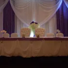 Entreprises 1 image SWAN WEDDING & EVENT DECOR Party & Event Planners & Organizers dans Woodbridge ON