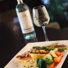 Entreprises 30 image SYMPOSIUM CAFE RESTAURANT & LOUNGE Restaurants dans Aurora ON