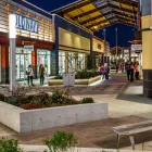 Entreprises 6 image TANGER OUTLETS OTTAWA Shopping Centres & Malls dans Ottawa ON