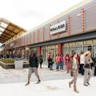 Entreprises 10 image TANGER OUTLETS OTTAWA Shopping Centres & Malls dans Ottawa ON