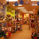 Entreprises 16 image THE BEAR HOUSE Toys & Games Shops dans Red Deer AB