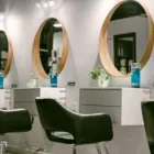 Entreprises 1 image THE DYE LOT HAIR SALON Hair Salons dans North Vancouver BC