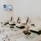 Entreprises 4 image UPKEEP SALON & SPA Hair Salons dans Edmonton AB