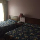 Entreprises 3 image WHITE KNIGHT MOTEL travel & tourism dans Mississauga ON