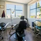 Entreprises 19 image WOODGROVE DENTAL CLINIC Health & Medicine dans Nanaimo BC