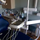 Entreprises 25 image WOODGROVE DENTAL CLINIC Health & Medicine dans Nanaimo BC