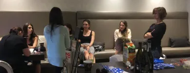 Entreprises 2 image ALMOND NAIL BAR Nail Salons & Technicians dans Winnipeg MB