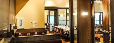 Entreprises 8 image BARDI'S STEAK HOUSE Restaurants dans Toronto ON