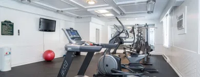 Entreprises 61 image BEST WESTERN DORCHESTER HOTEL travel & tourism dans Nanaimo BC