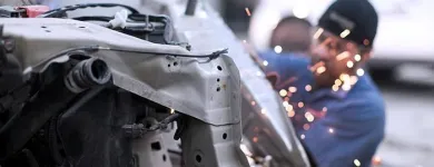 Entreprises 3 image BOYD AUTOBODY & GLASS Car Body Repairs dans Victoria BC