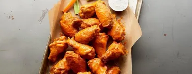 Entreprises 1 image BUFFALO WILD WINGS Takeout Shops & Food Delivery Services dans Windsor ON