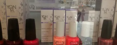 Entreprises 10 image CALLEIGH'S BEAUTY BOUTIQUE Nail Salons & Technicians dans Oakville ON