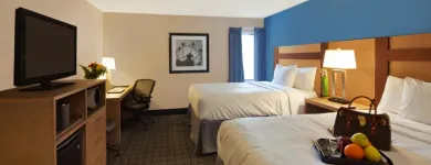 Entreprises 3 image CANADAS BEST VALUE INN travel & tourism dans Etobicoke ON
