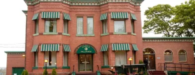 Entreprises 4 image CASTLE FUNERAL HOME - FALLSVIEW CHAPEL Funeral Services & Crematories dans Saint John NB