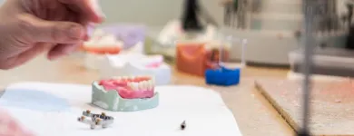 Entreprises 2 image CENTRAL PARK DENTURE CLINIC Health & Medicine dans Victoria BC