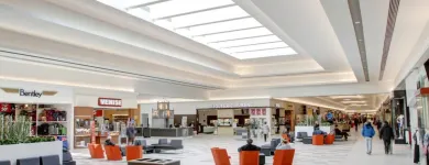 Entreprises 4 image CENTRE LAVAL Shopping Centres & Malls dans Laval QC