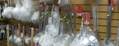 Entreprises 3 image CHRIS' STORE FIXTURES Shopping dans Hamilton ON