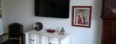 Business 4 image CINEHAUS THEATRE CONCEPTS Shopping in Kelowna BC